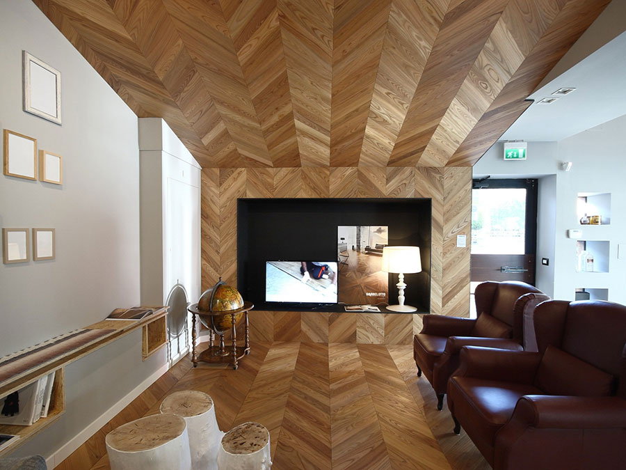 boiserie moderna in legno dall'effetto tridimensionale