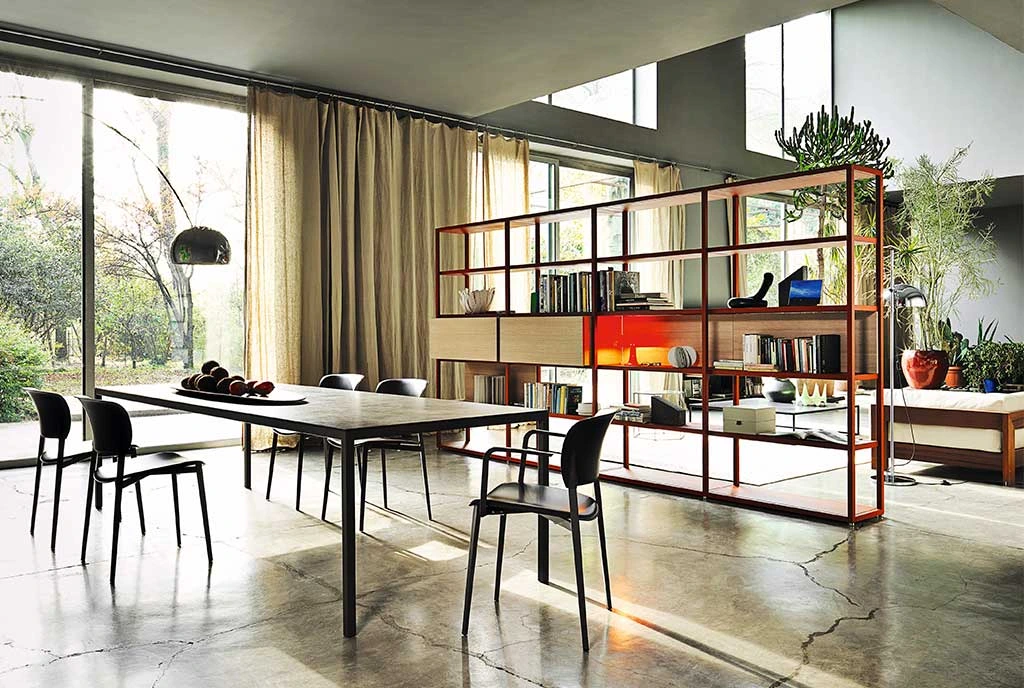 tendenze arredamento 2021 finestre grandi luci e ambienti open space
