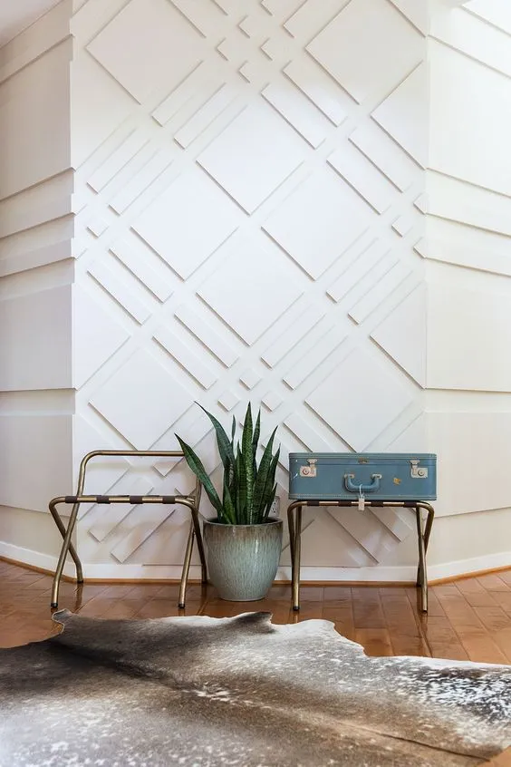 Boiserie moderna con motivo geomentrico elegante